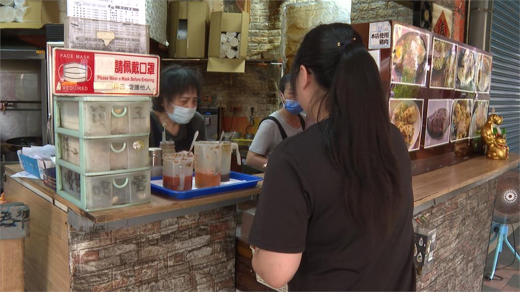 爽放颱風假？　KTV包廂一位難求　民眾喊：賺到一天