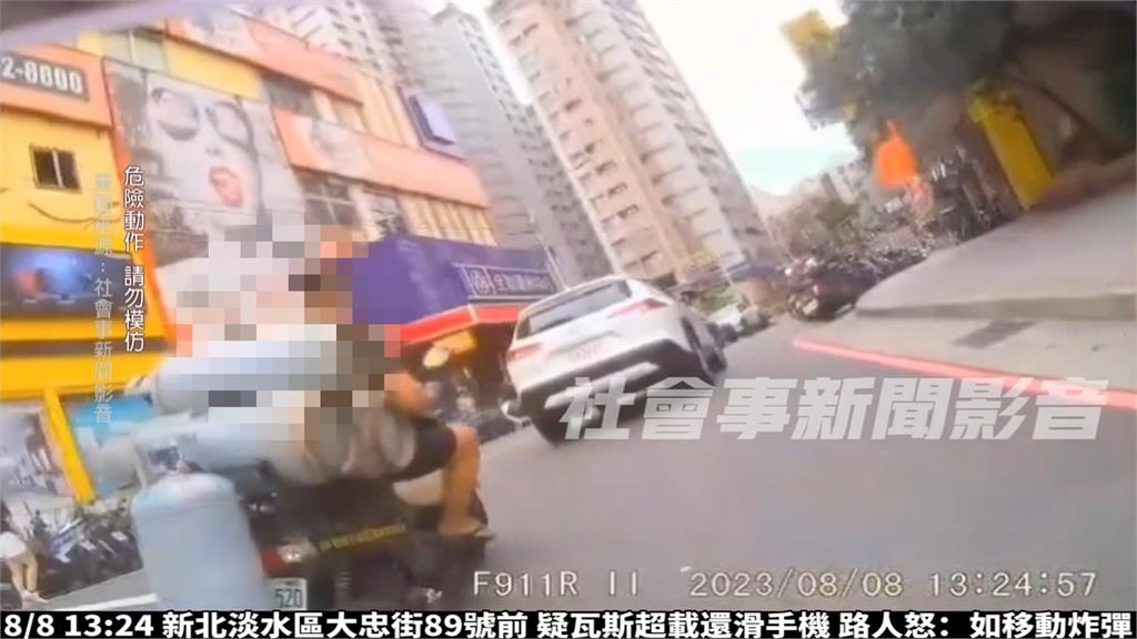 瓦斯工疑貪圖方便 違規超載「4桶瓦斯」 網友見狀怒批:根本移動炸彈