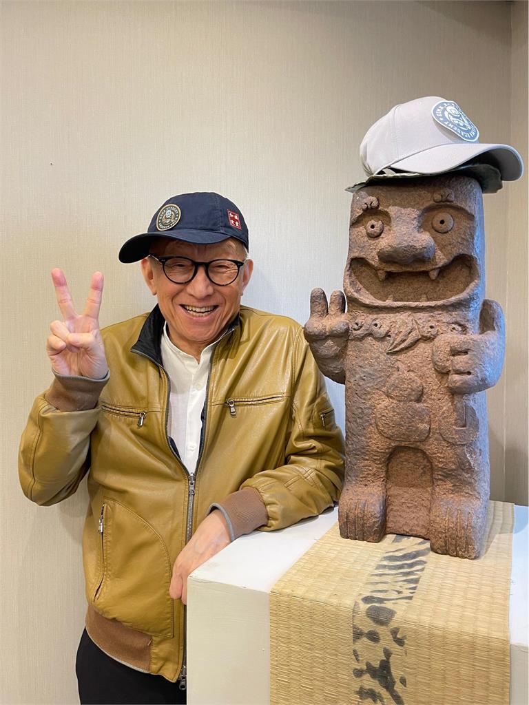 曹興誠為1件大事「開官方Line」!他加入後驚呼1句:曹董太會玩了