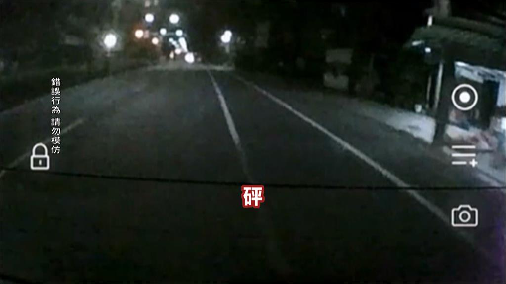 枋山買蓮霧遭「加重加價」！　遊客拒買、老闆暴怒「蓮霧砸車」