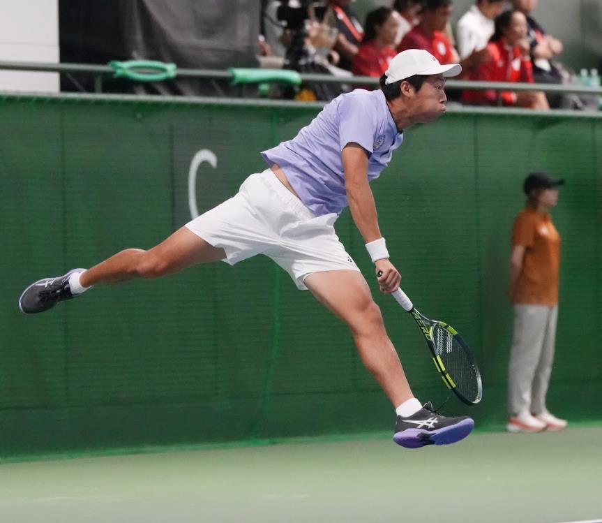 亞運／網球曾俊欣、許育修楊晉級男單16強！楊亞依遭遇轉籍強敵無緣女單8強