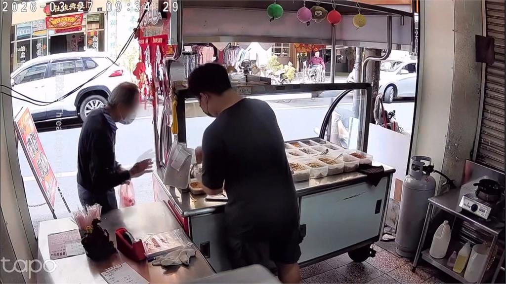 客人買飯糰偷拿多個塑膠袋　店家無奈ＰＯ網