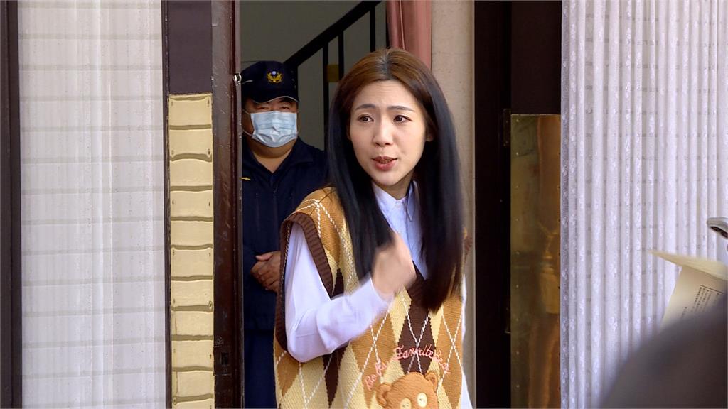 開撕！藍黨團大會眾立委大動肝火　徐巧芯酸：蕭敬嚴變「蕭禁言」