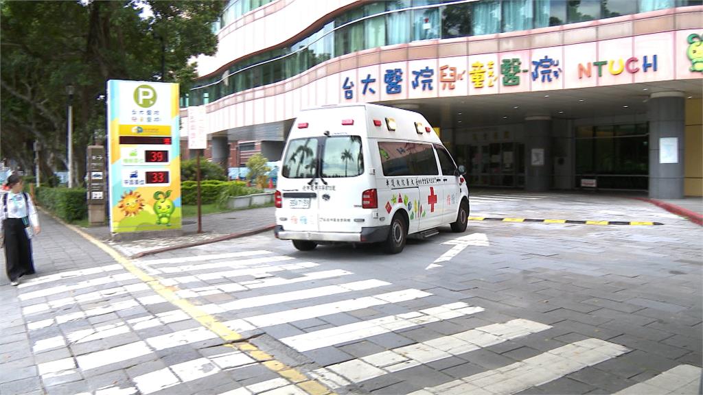 離譜! "冒牌醫生"混入台大兒醫 法院認無傷害病人"個資法"判無罪