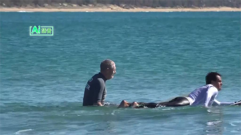看不見沒關係! 澳60歲衝浪男用皮膚感受海洋脈動