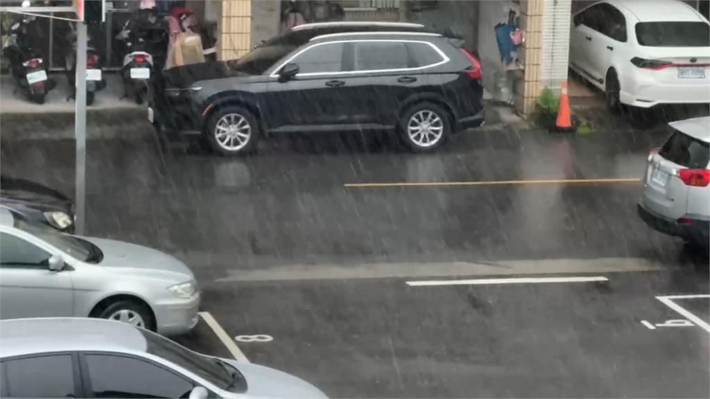 輕颱薇帕暴風圈中午最近台　南北強風、東部豪雨