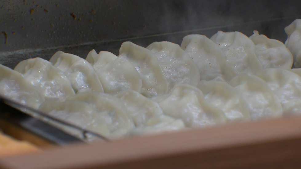 常見「隱形碳水炸彈」竟是它?營養師揭「水餃、鍋貼」熱量差很大!