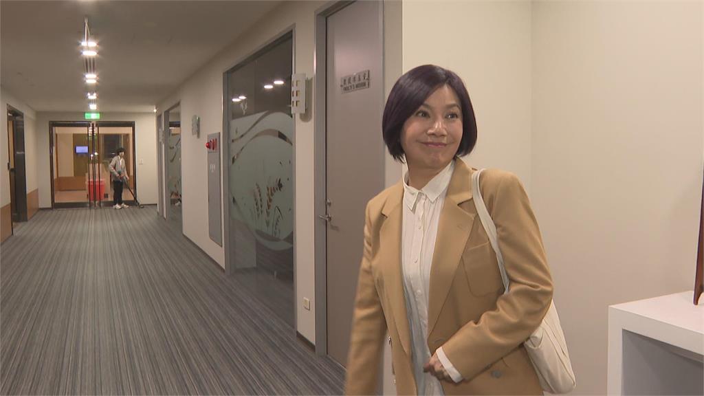 歌仔戲天后唐美雲「政大EMBA榜首」 為戲曲開創新局