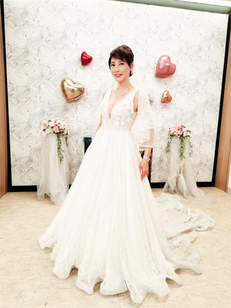 《豆腐媽媽》驚天反轉「新娘當場換人」 吳皓昇驚艷:連我都嚇到