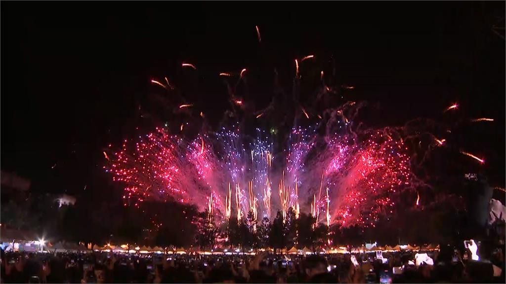 台日韓港跨國演出陣容！　台南跨年吸引逾30萬人破紀錄