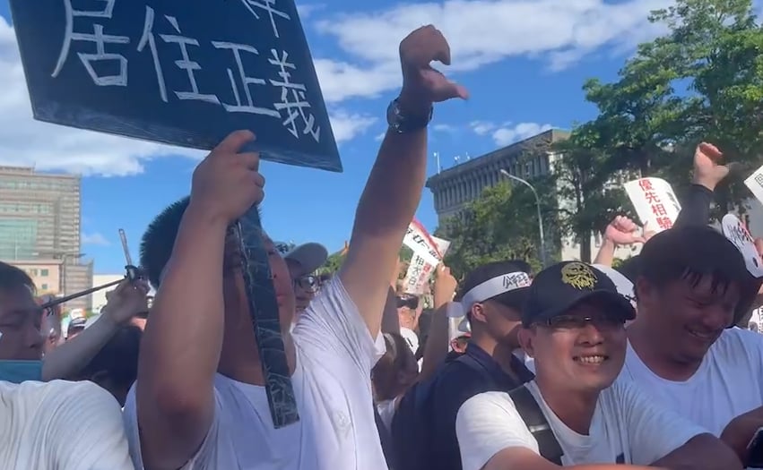 快新聞/凱道遊行登台被噓爆! 侯友宜:對柯市長支持者「我都給予尊重」