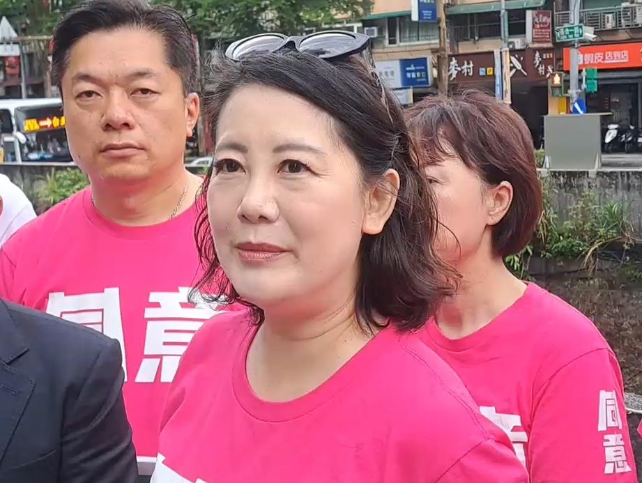 五一戰隊北台小組抵基隆　合體童子瑋批在野黨濫權