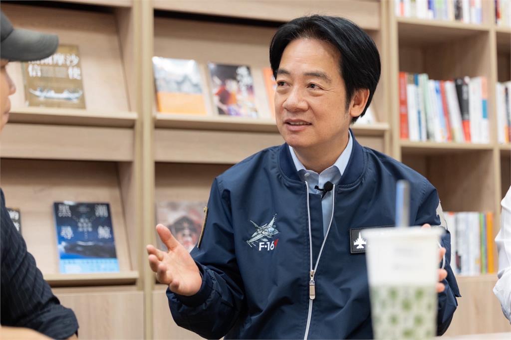 賴清德上節目自曝金門當兵照! 強調和平一定要靠實力