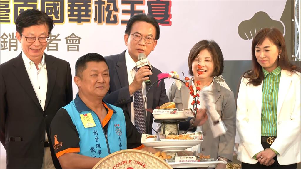 烏山頭水庫光電板謠言延燒　賴總統當面要陳亭妃一起闢謠