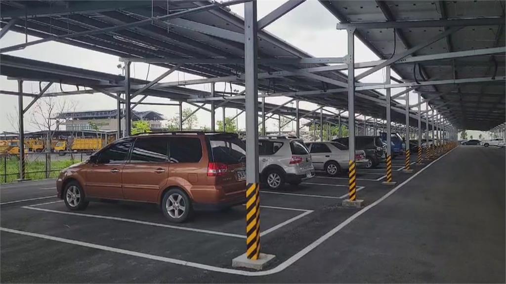 公有免費停車場變私人停車位 運動民眾沒得停!屏縣府擬採收費