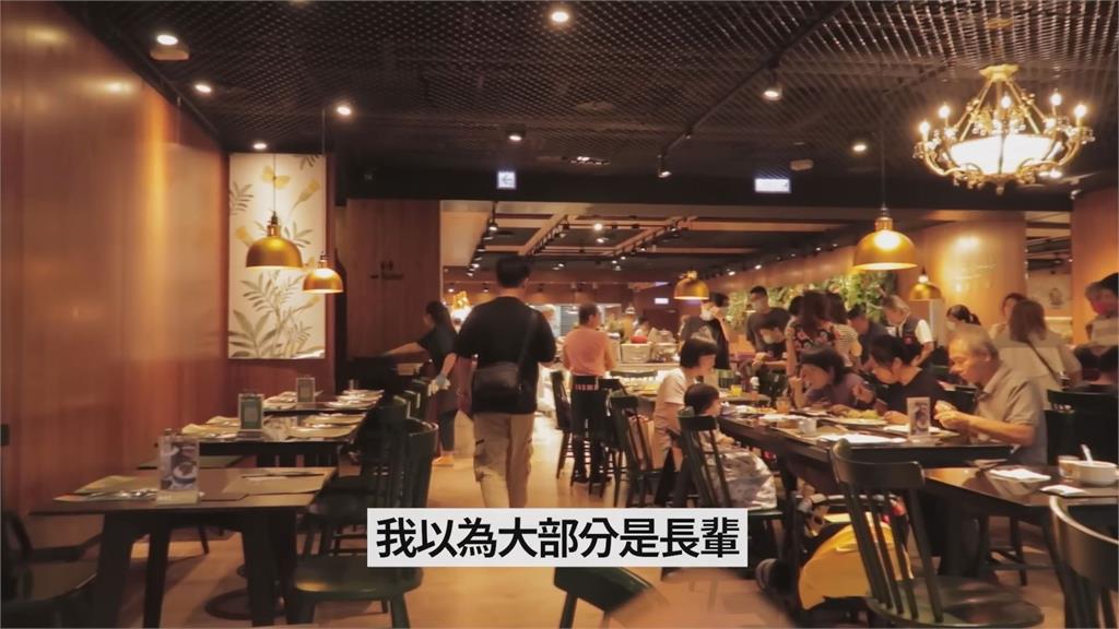 南韓妞吃素食吃到飽餐廳　連連讚嘆直呼：台灣是天堂