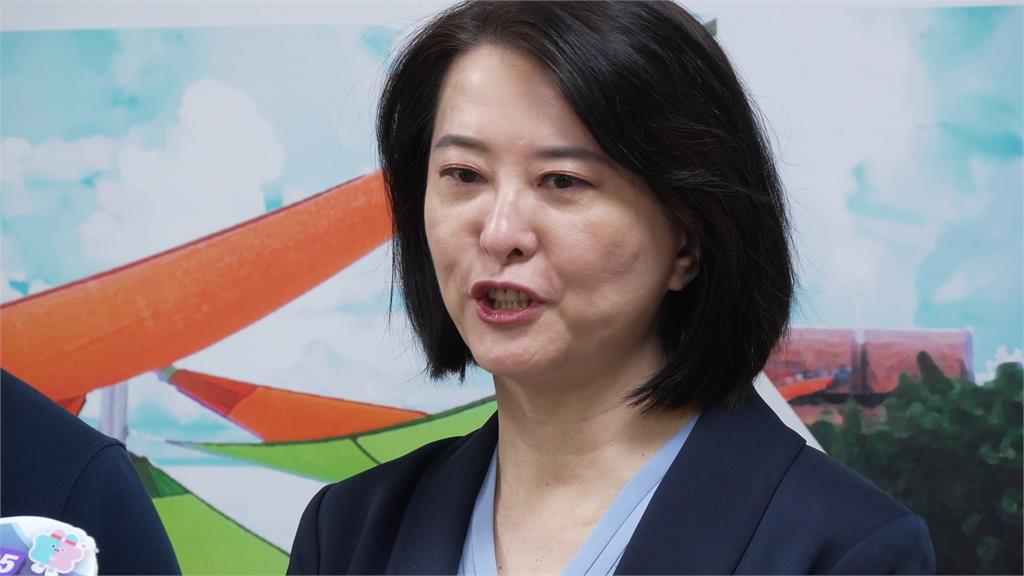 王鴻薇跑里長座談 被問罷免駁「非市政」 顏若芳酸:兼市府發言人?