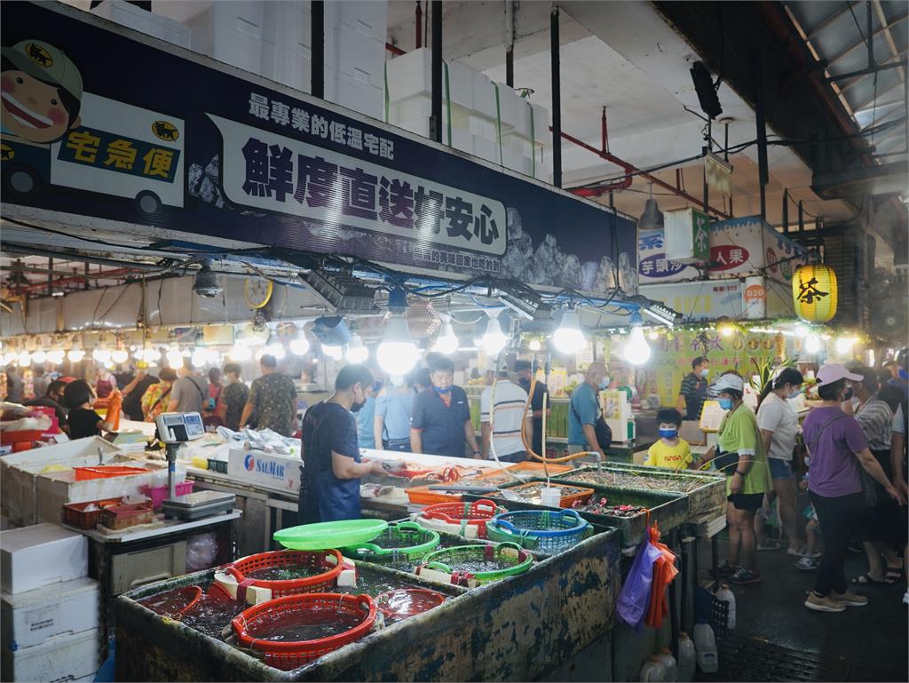 暑假慢遊嘉義海線 走訪天來美術館、漁港風光與海景夕照