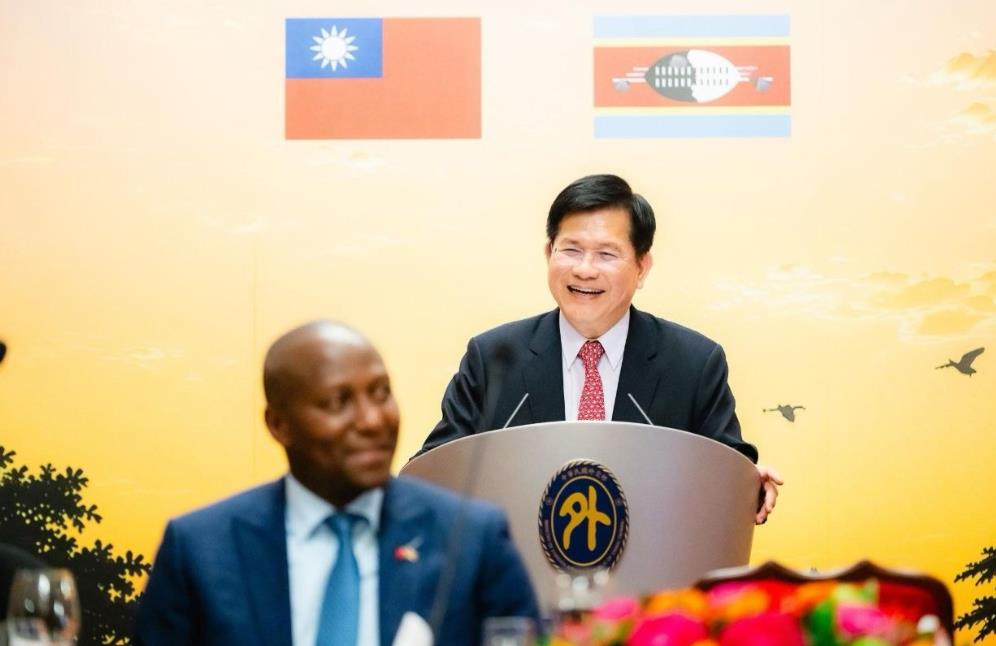 快新聞／紅媒造謠糗翻了！驚傳中共想搶我國1友邦　總理竟親自訪台狠打臉
