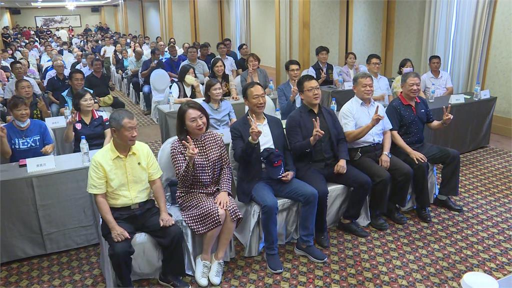 郭台銘批軍演害飛機不能過夜 立委:巨嬰壞習慣!對國安無知