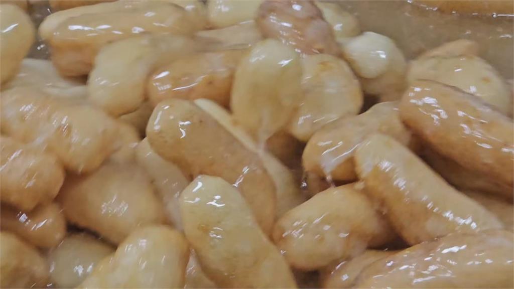 過年必備甜點「麻荖」　桃園60年老店從小攤做到開工廠