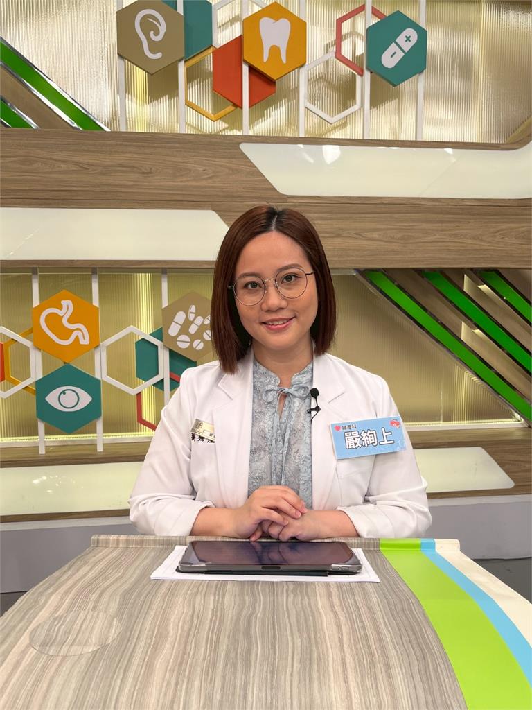 詹惟中怕喝水身體頻頻亮警訊！ 阿諾三餐吃麵包永遠「體重過輕」和「膽固醇過高」