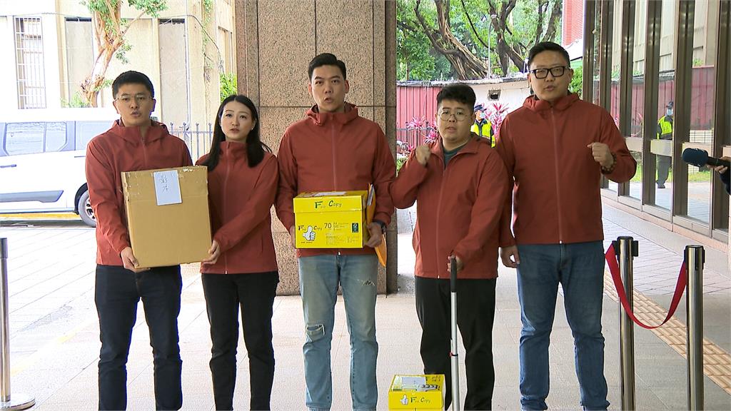連署資料誰給的?周刊爆:罷吳四騎士、國民黨北市黨部互踢皮球
