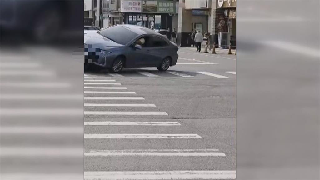 「按喇叭示警」爆發行車糾紛　兩車瘋狂追擊釀4人受傷