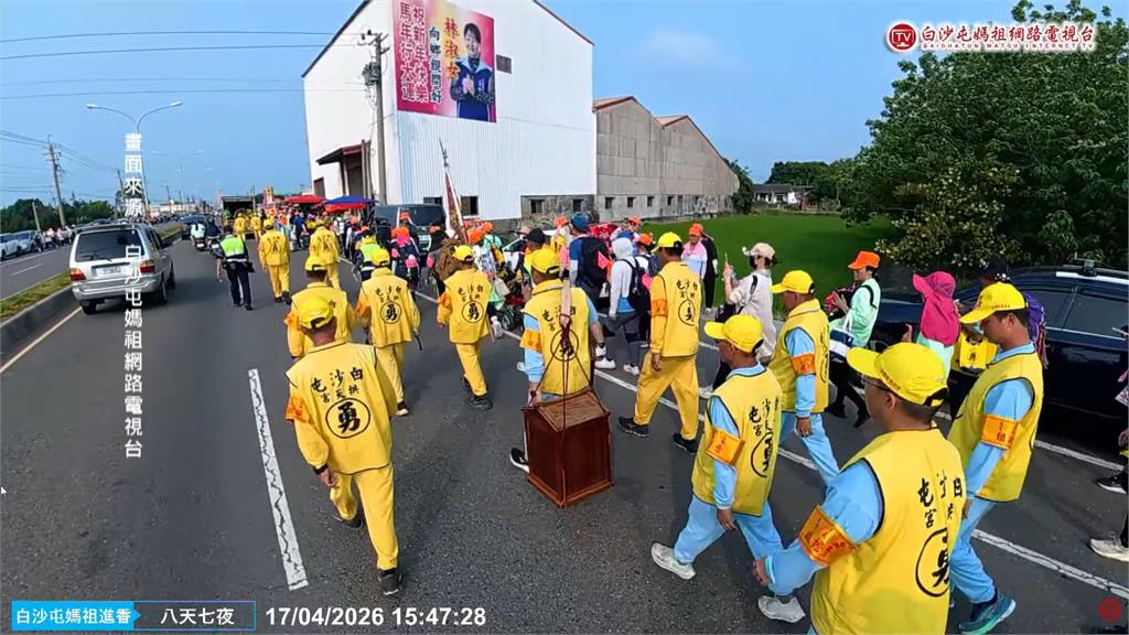Day5！粉紅超跑回鑾急行軍　聽到「這聲音」倒車賜福