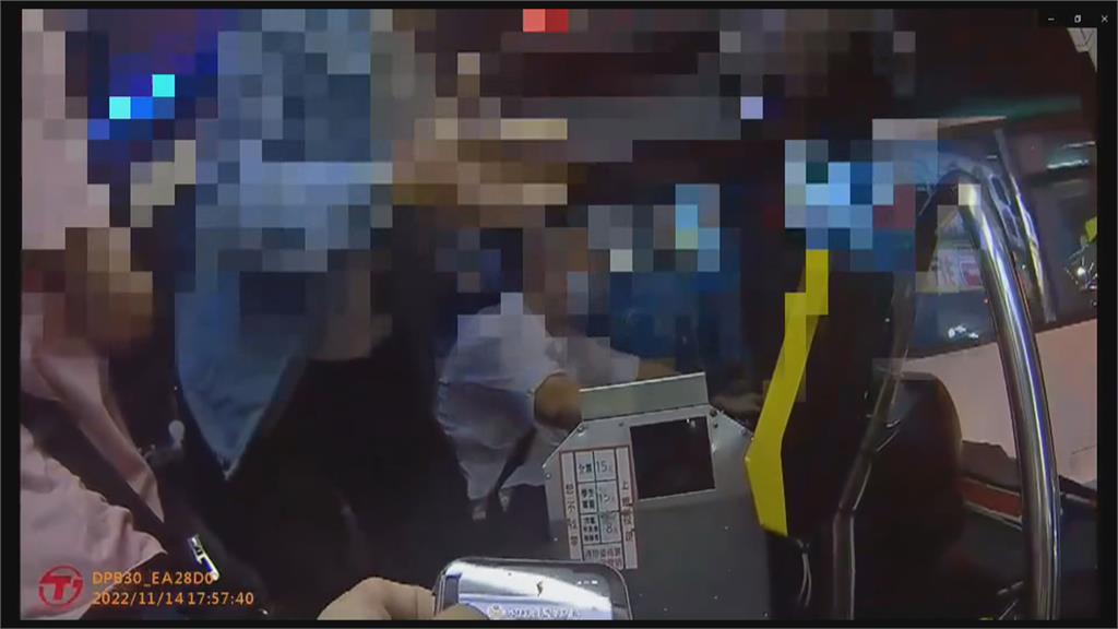 搶先解封?搭公車沒戴口罩 男不滿被司機規勸下場曝光