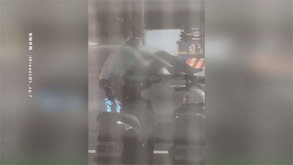 誤認戰鬥邀約？台中2車「按喇叭」衝突　1人疑持石砸窗