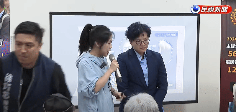舌戰徐巧芯50分鐘…吳靜怡狂遭打斷「麥克風疑消音」?他傻眼:鴨霸立委現形
