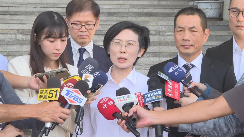 快新聞/首度開庭結束!林岱樺嘆換季沒保暖衣物 請求法院讓她回家住