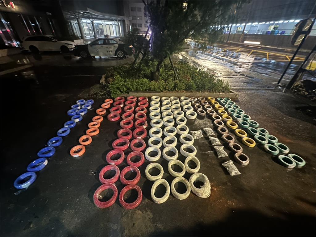 快新聞/賊偷電線被「放生」!雨夜行竊失敗 中壢警逮工地竊嫌