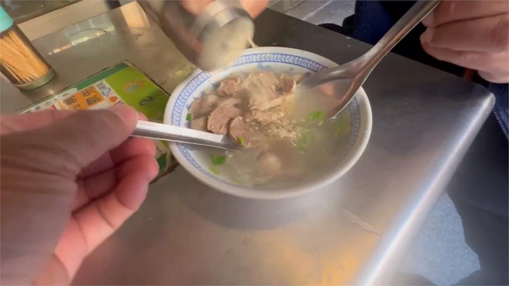 鹿港老闆怒了！7人點一份蚵仔煎分食　共食久坐無法拚翻桌率