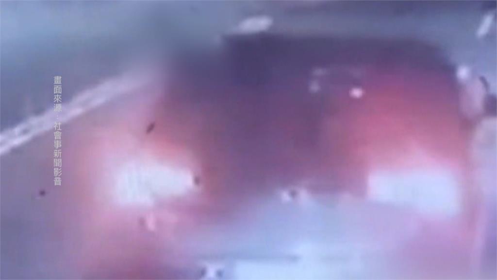 路怒爆發?雲林大貨車送菜 疑遭惡意逼車「還丟榔頭」