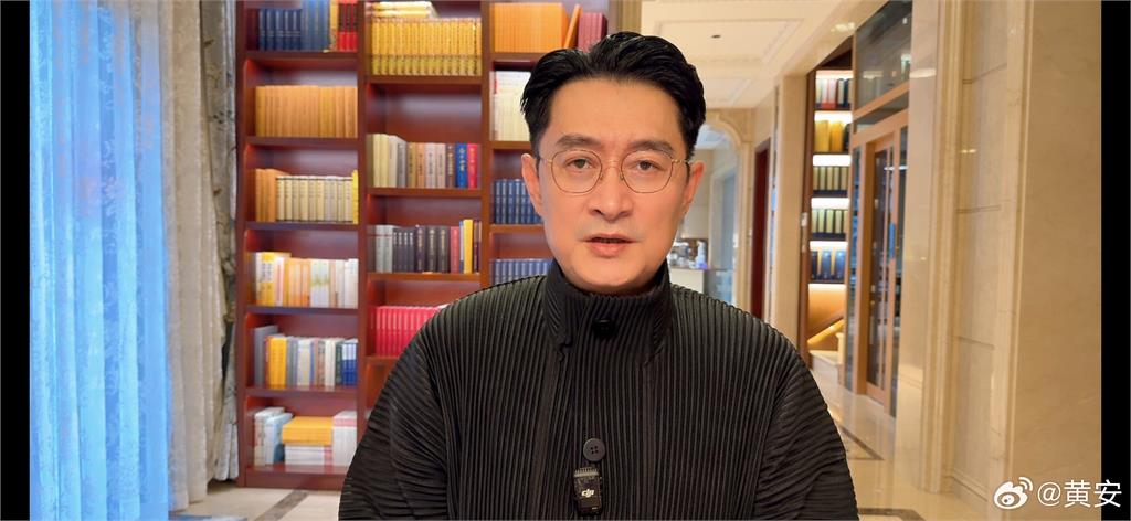 中國雜貨店「台灣形象大使」竟是黃安!代言「高粱酒」暗藏2字…網秒懂:蹭