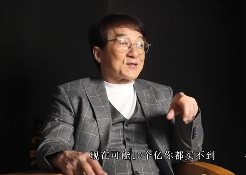 成龍買8間破舊房超後悔!「10年暴漲24倍」嗨喊:10億也買不到