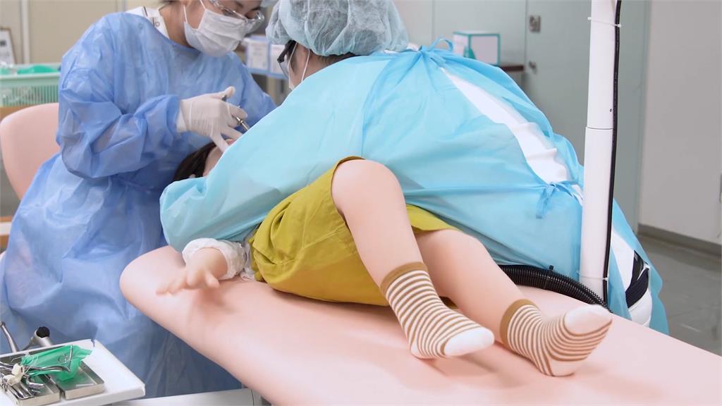 可怕卻重要！日本小孩患者機器人嚇翻網　醫曝：可熟悉各種狀況