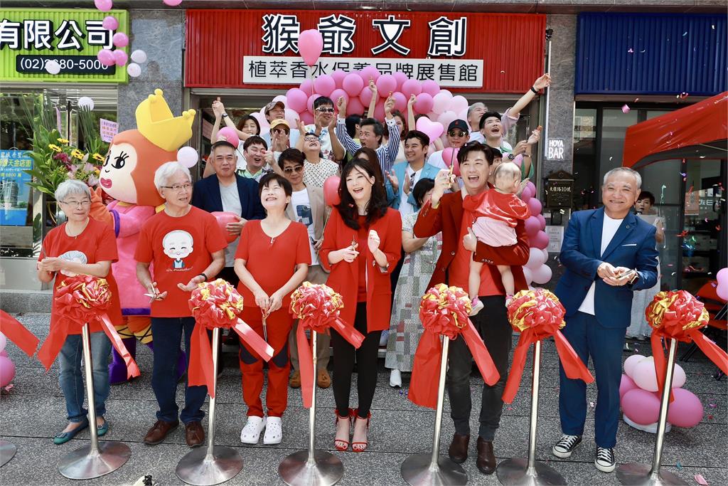 文汶創業6年再創高峰 投資8位數字成立總部將服務更多人