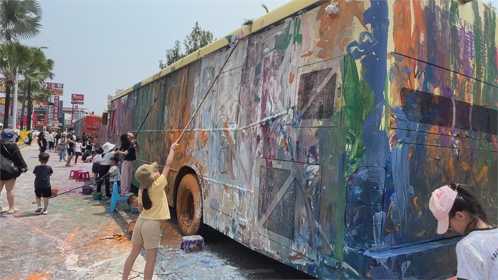 屏東縣府化身「超大遊戲場」 兒童節主題活動瘋玩縣府