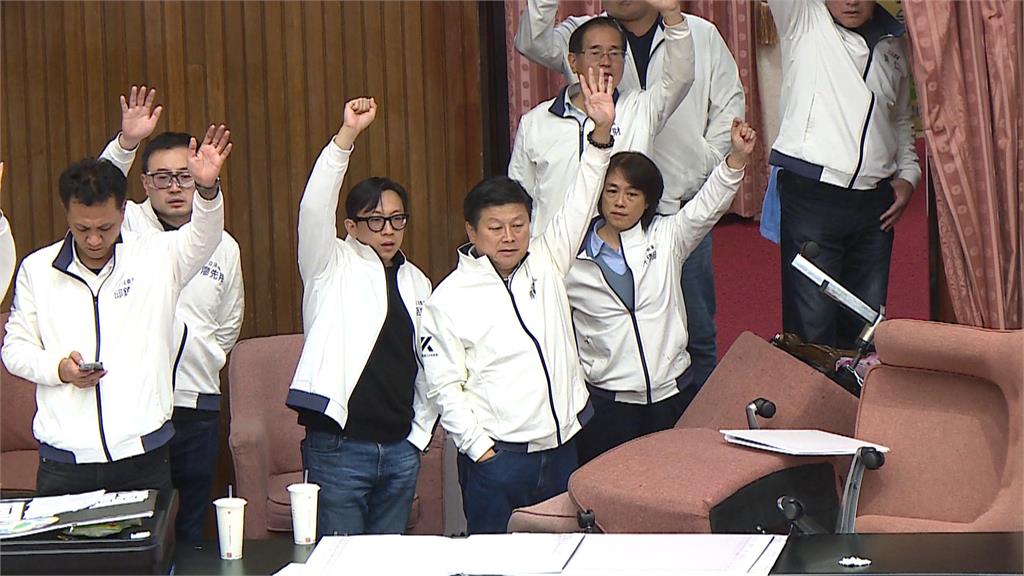 藍白財劃法通過！　國防部估年缺800億預算　恐影響戰力