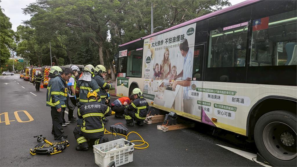名醫命喪公車輪反遭怪「沒看路」!粉專憶2年前慘劇轟「1類人」:亂鼓吹快速行