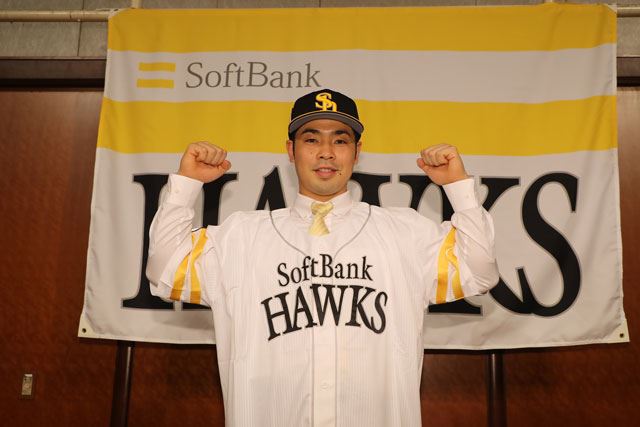 中職/「小可愛」江坤宇史上最年輕平均月薪超過百萬 罕見長約打破日職紀錄