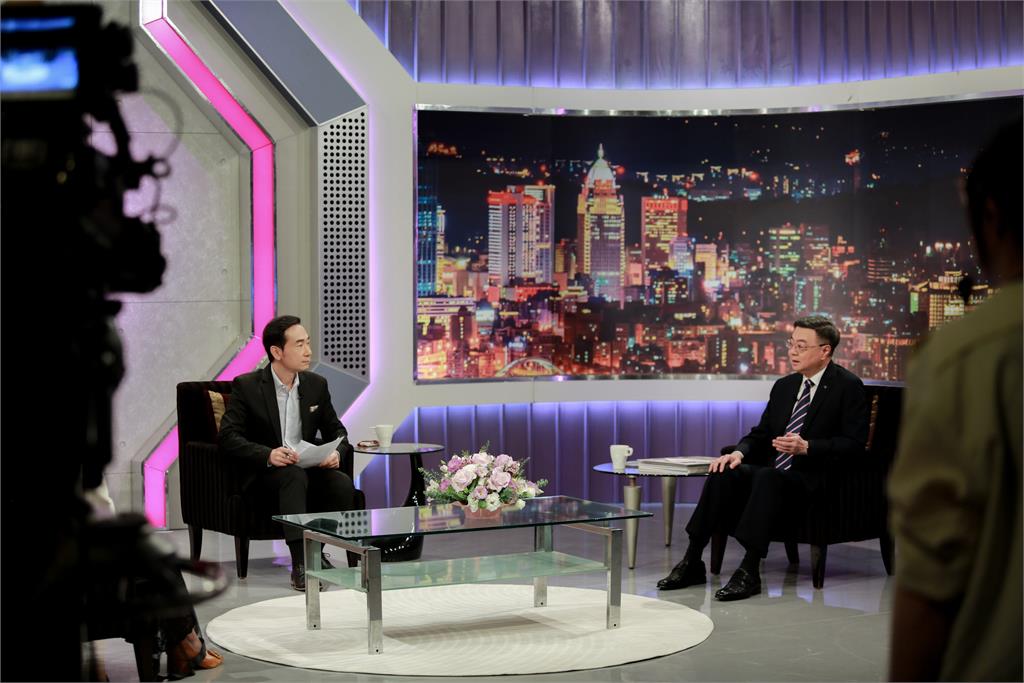 專訪/新青安「水龍頭再開一點」!卓榮泰揭「守住四道防線」租金補貼擴大