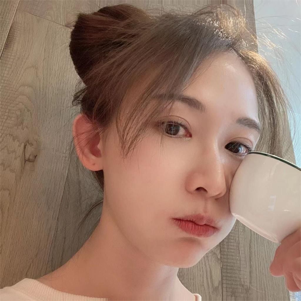 當媽後首曬照!47歲林志玲「產後狀態」全網驚呆:越來越年輕