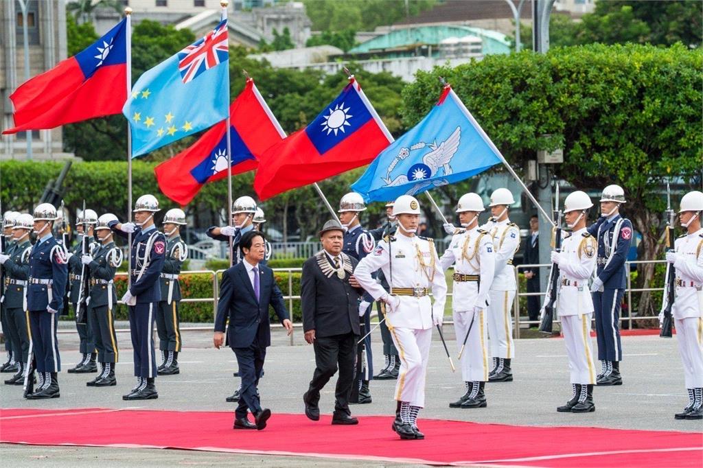 快新聞/吐瓦魯總理戴斐立國是訪問結束!外交部:將秉持「團結共榮」精神