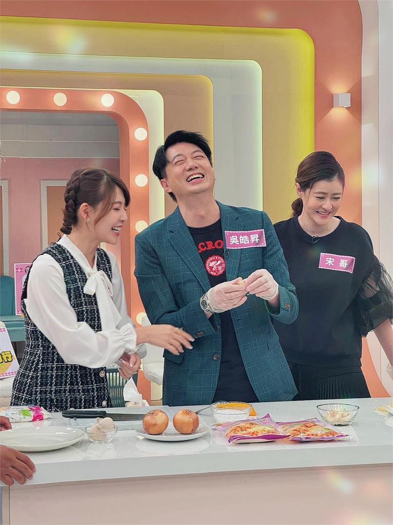 甜美長相會下廚!《好運來》女星謝京穎做大菜 網驚:「你講得很好耶 這段背多久」