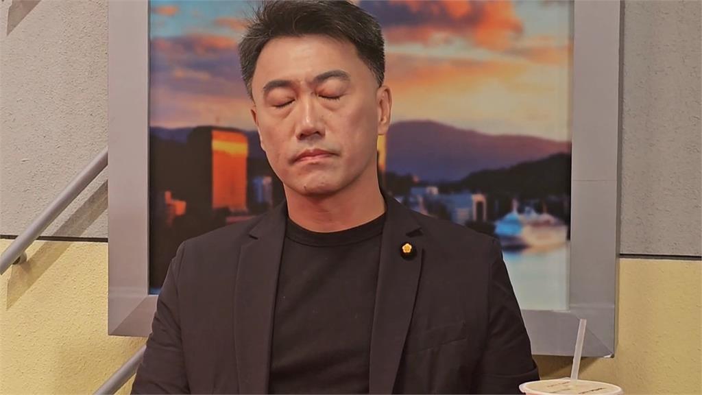 基隆罷免說明會好尷尬！　陳青逸、林沛祥會前全程零互動