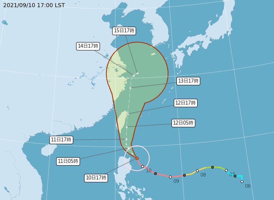 LIVE／強颱「璨樹」增強17:30海陸警齊發　氣象局最新說明